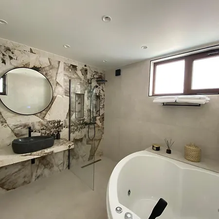 Luxurious House Sarafovo Вилла *